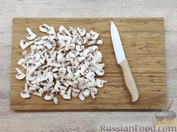 Гречка с грибами и баклажанами, на сковороде