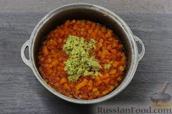 Морковное варенье с изюмом, имбирём и эстрагоном